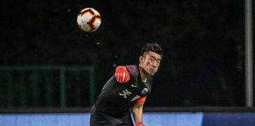 职业球员爆料喝酒视频播放,揭秘球场背后的真实生活 第3张 职业球员爆料喝酒视频播放,揭秘球场背后的真实生活 第3张